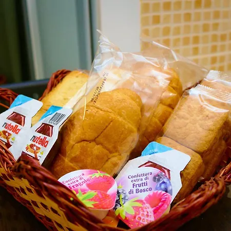 Апартаменты Annarella's Бари